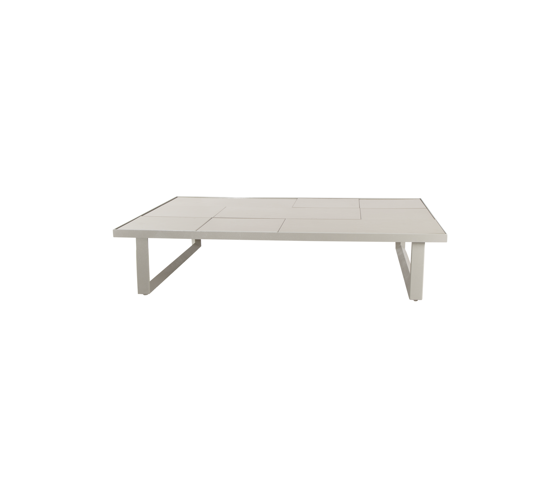 Table moderne de couleur sable avec un design minimaliste.