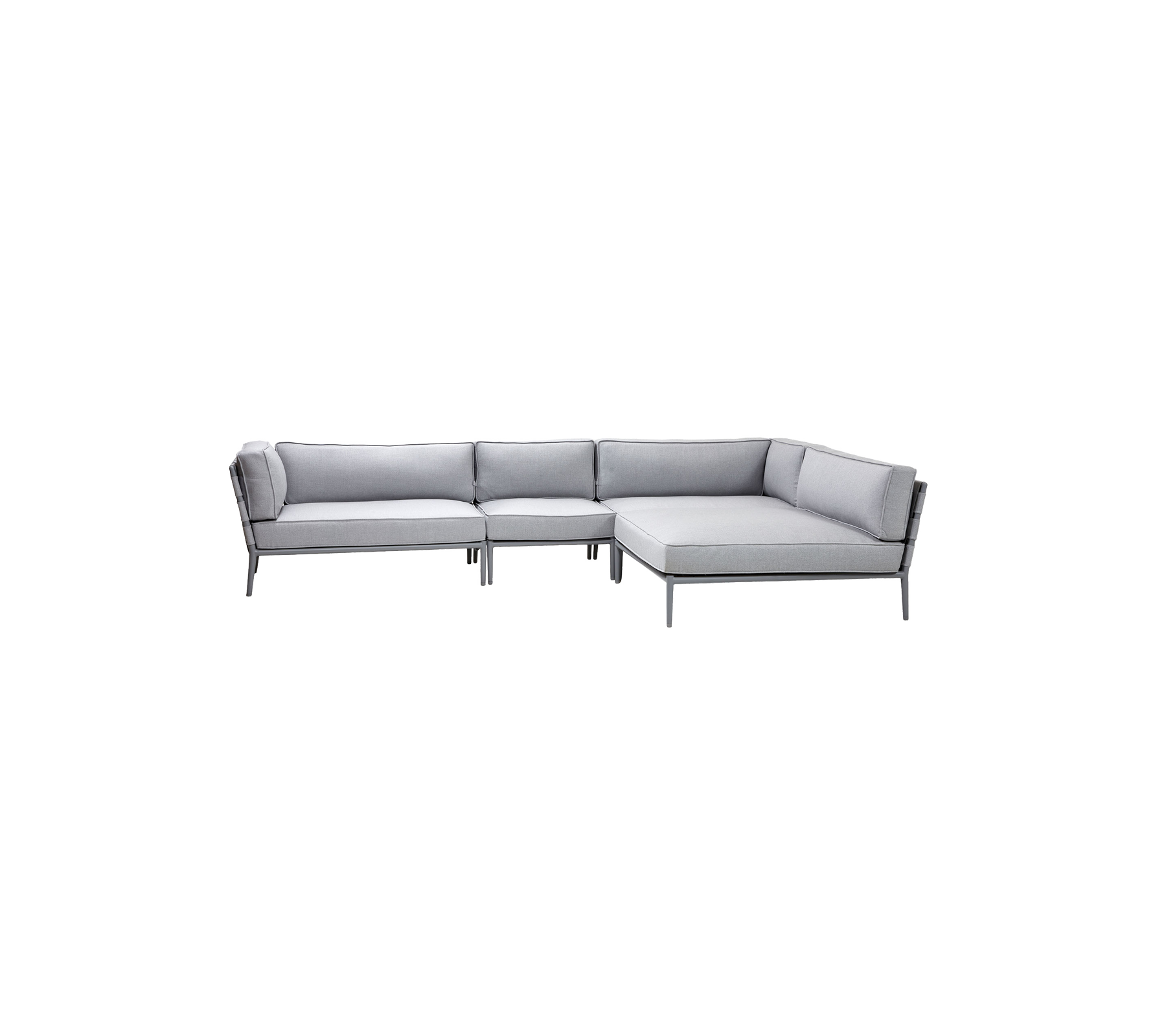 Sofa sectionnelle gris clair au design moderne, avec des coussins moelleux et un cadre élégant pour un confort optimal.