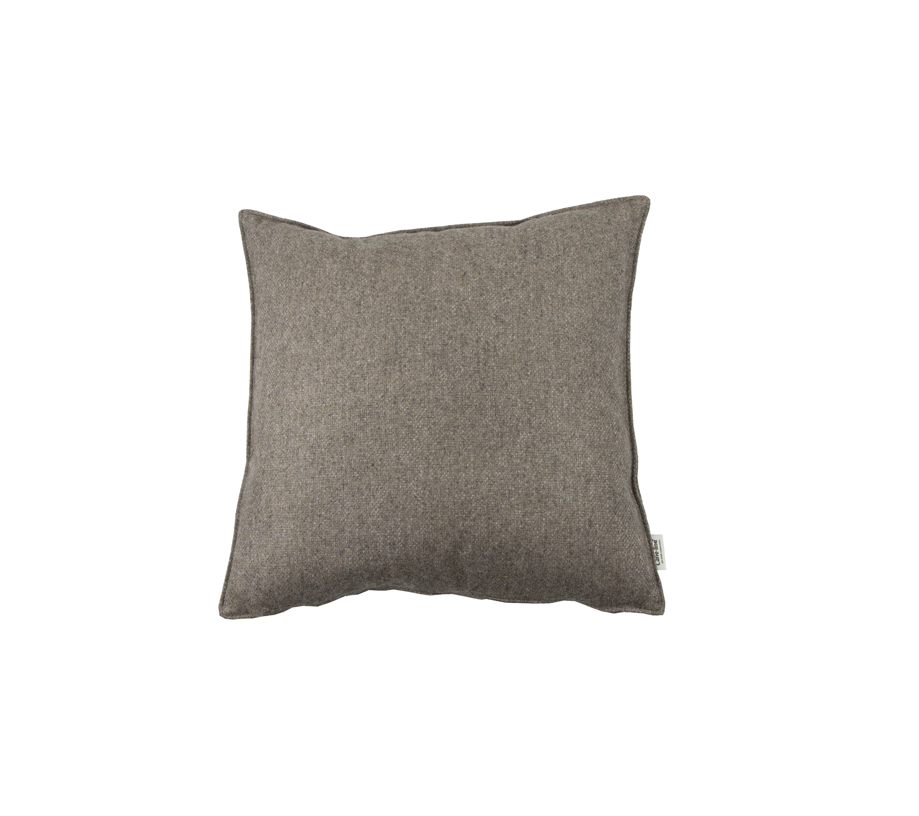 Coussin décoratif carré en tissu brun neutre, apportant une touche de confort et de style à n'importe quel espace.